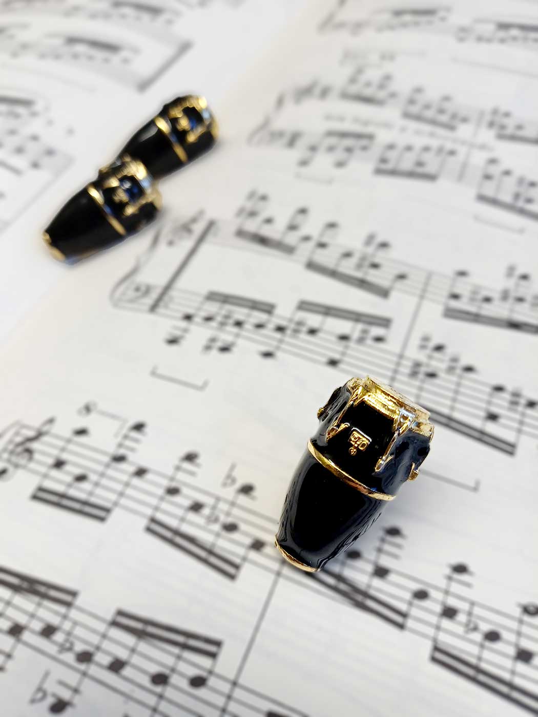 Pin Conga Drum Svart