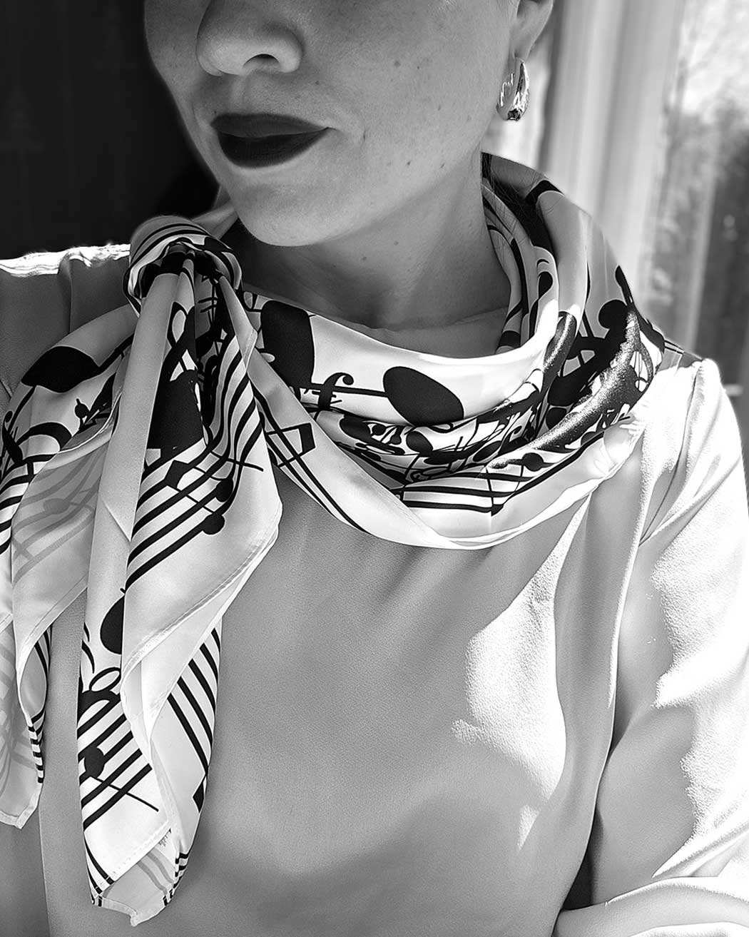 Scarf vit & svart