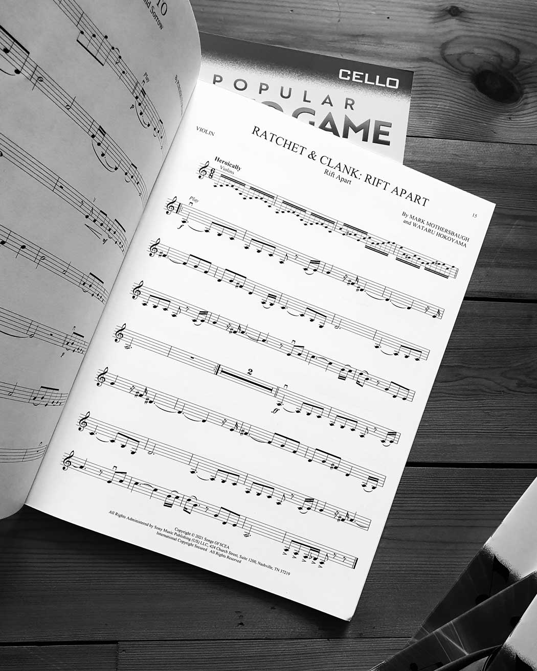 Popular Video Game Music: Themes from 14 Games (Violin)