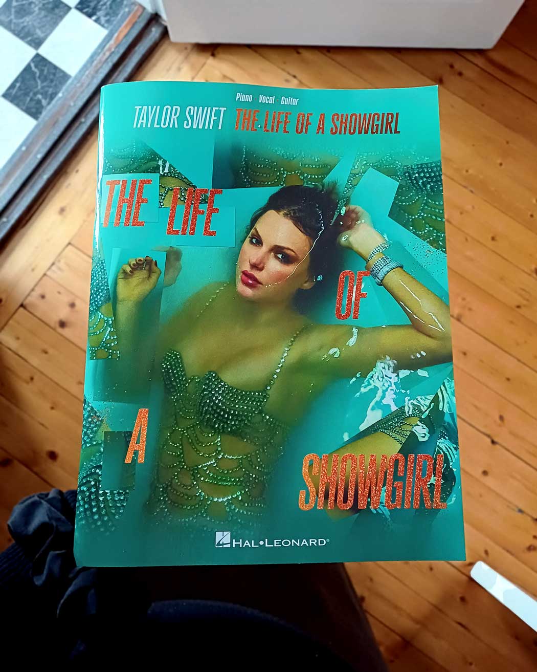 Taylor Swift: The Life of a Showgirl (PVG)