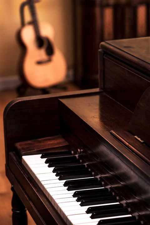 Piano, sång & gitarr