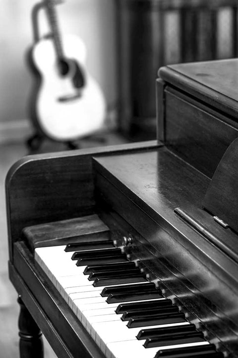 Piano, sång & gitarr
