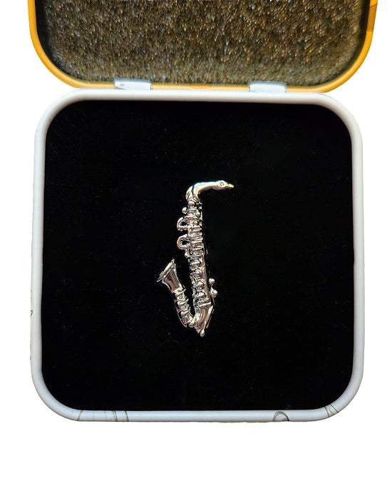 Pin Saxofon silver