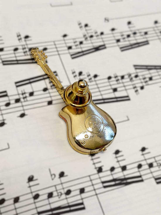 Pin Gitarr Roundback Röd