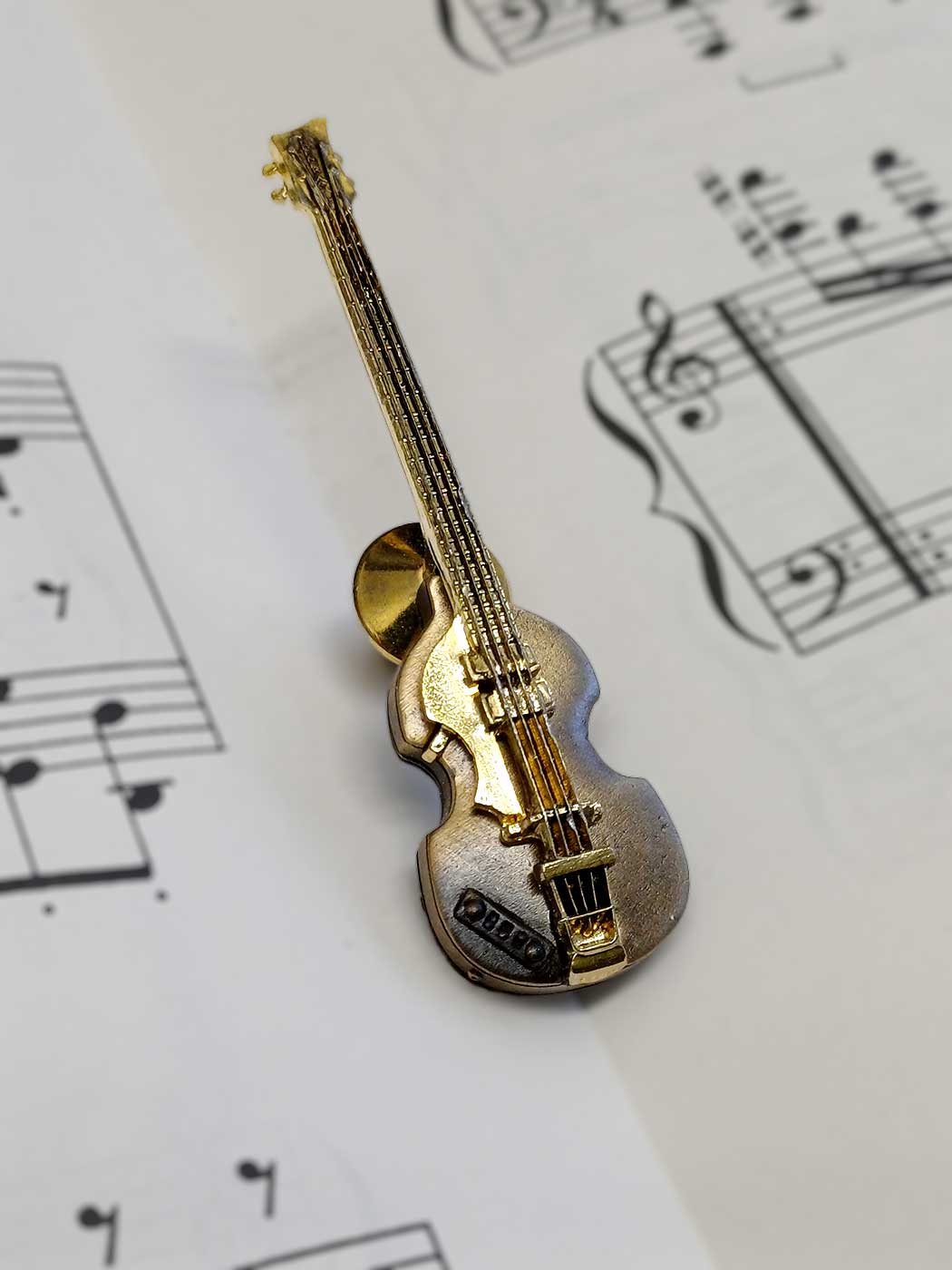 Pin Hofner Bass