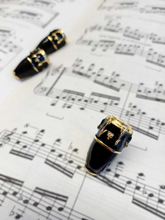 Pin Conga Drum Svart